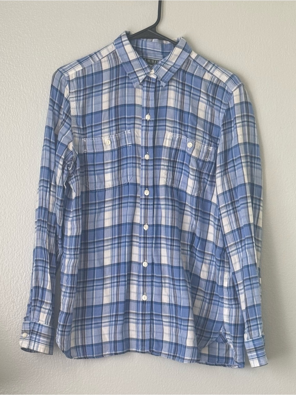 Lauren Ralph Lauren Women’s Medium Blue Plaid Cotton Button Down Shirt